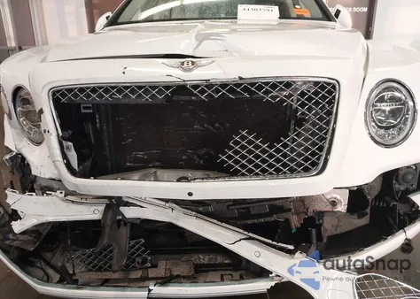 2020 Bentley Bentayga V8 from USA, damaged, VIN SJAAM2ZV1LC029787